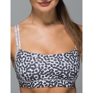 Lululemon Straight Up Sports Bra Size 4 Dottie Dash Leopard Yoga Activewear